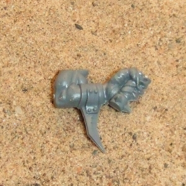 Ork Warbiker Nob Arm Gripping Handlebar - Image 2